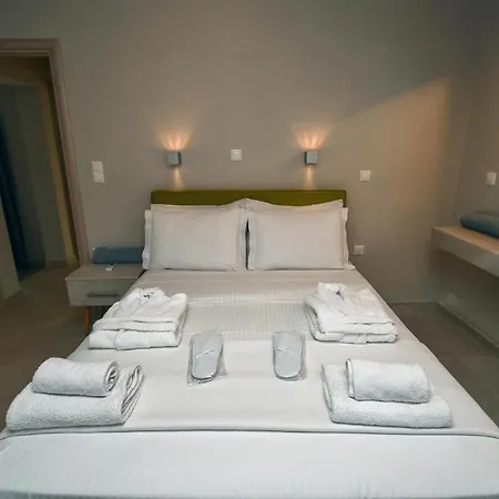 Asterisuites Aparthotel