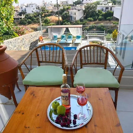 Aparthotel Asterisuites 4*